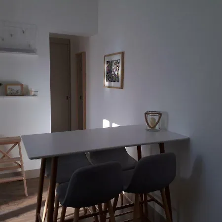 Un En Niort