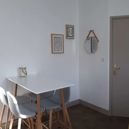 Апартаменты Un En Ньор